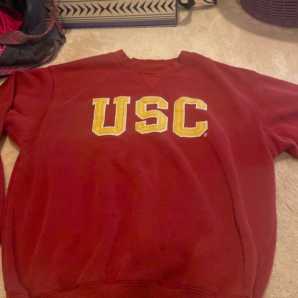 USC crewneck size medium